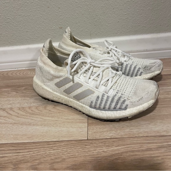 Adidas PulseBoost HD Core White 2019 - FU7344 Women’s Size 8 - Picture 1 of 6